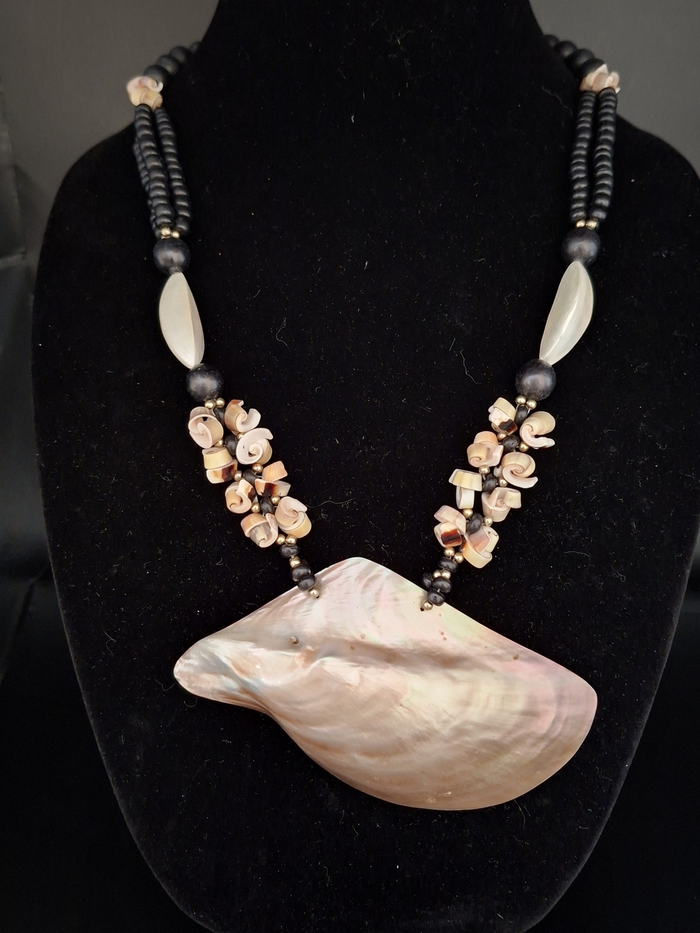 Handcrafted Natural Abalone Shell Pendant Necklace in Pink and Black